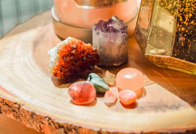 How to Meditate With Crystals